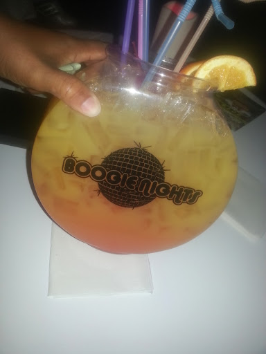 Irish Pub «Rí Rá Irish Pub», reviews and photos, 701 NW Riverside Dr, Evansville, IN 47708, USA