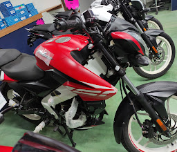 BAJAJ OAXACA MOTOCICLETAS PUEBLO NUEVO photo