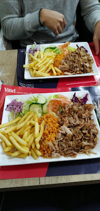 Kebab du Restaurant turc Ozo Grill à Levallois-Perret - n°12