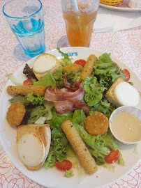 Salade César du Restaurant Holly's Diner à Hérouville-Saint-Clair - n°3