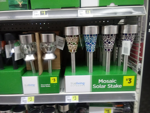 Discount Store «Dollar General», reviews and photos, 535 E Emmett St, Battle Creek, MI 49017, USA