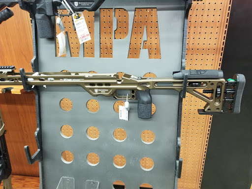 Fishing Store «Green Top Sporting Goods, Corporation.», reviews and photos, 10150 Lakeridge Pkwy, Ashland, VA 23005, USA