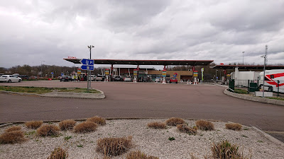Station AVIA à Beaune-la-Rolande