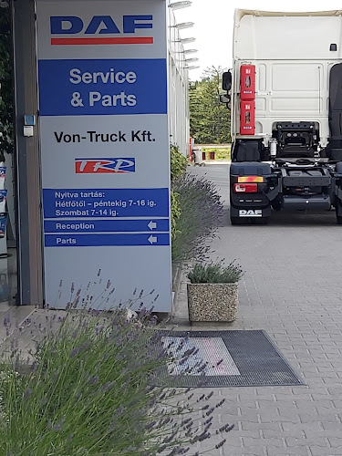 Truck Center Győr - Autószerelő