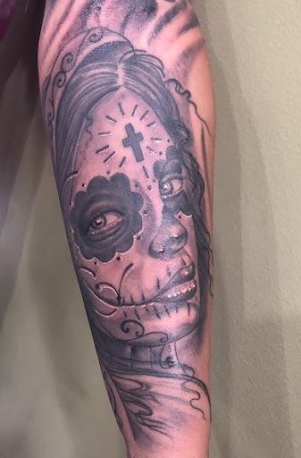 Explore line tattoo ideas for guys, creative tattoo ideas in Rochelle Park, available at Ser Tattz Art Studio