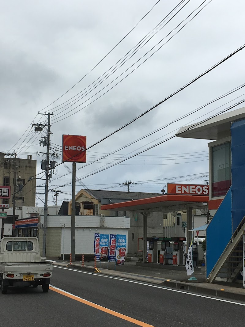 ENEOS 串本 SS (日米石油)