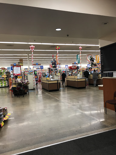 Grocery Store «United Supermarkets», reviews and photos, 401 Slide Rd, Lubbock, TX 79416, USA