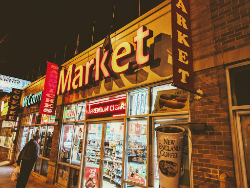 Convenience Store «McCormick Market», reviews and photos, 80 E Cermak Rd C, Chicago, IL 60616, USA