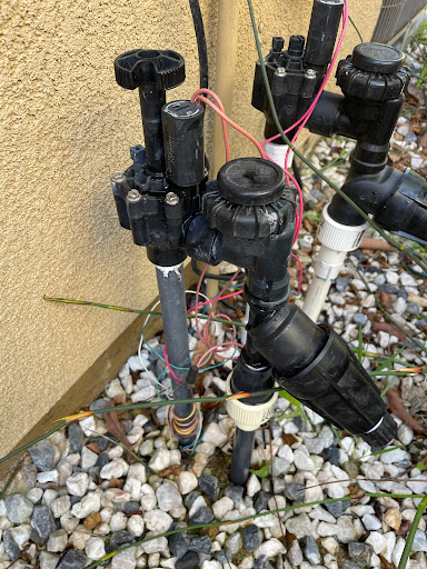 Lawn sprinkler system contractor Escondido