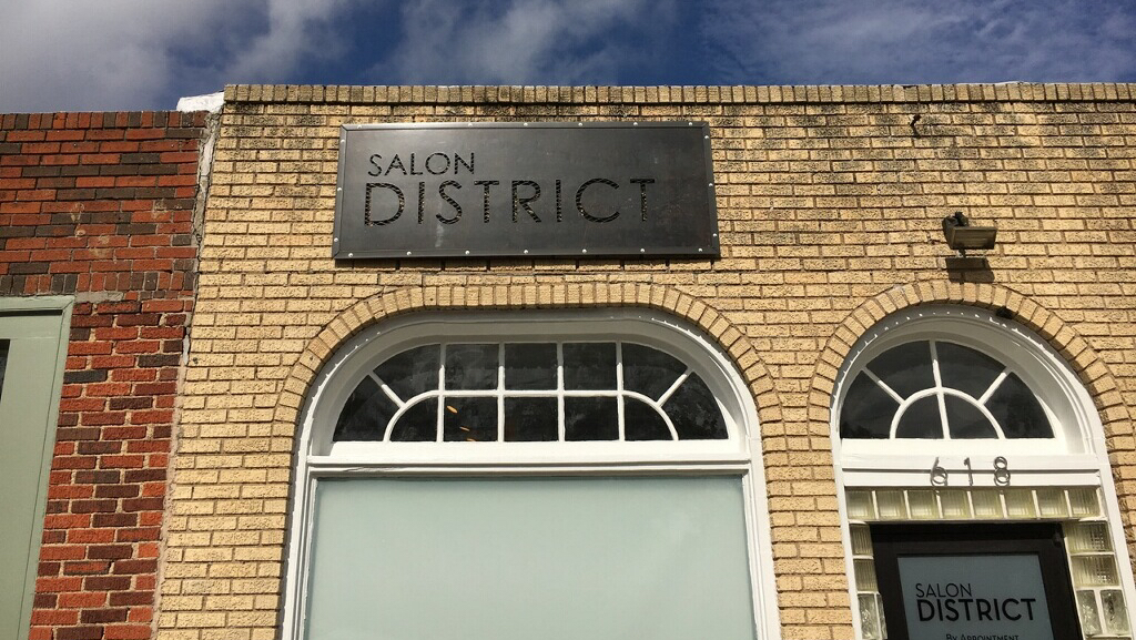 Salon District