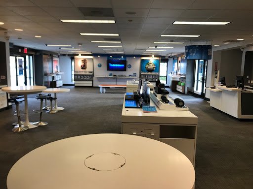 Cell Phone Store «AT&T», reviews and photos, 2000 W Imperial Hwy, La Habra, CA 90631, USA