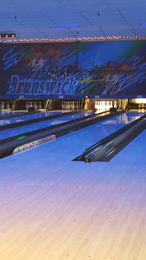 Bowling Alley «Erie Lanes», reviews and photos, 1310 E Erie Ave, Philadelphia, PA 19124, USA