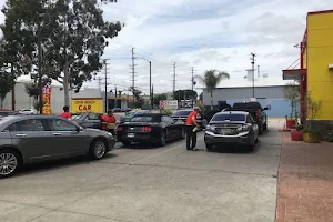 Long Beach Car Wash image