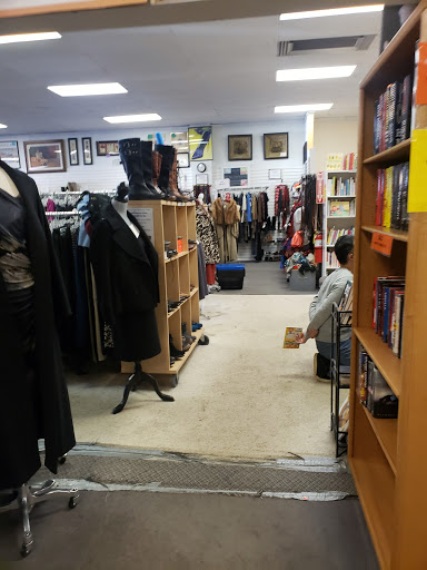 Thrift Store «FurKids Thrift Store», reviews and photos, 4015 Holcomb Bridge Rd #400, Norcross, GA 30092, USA