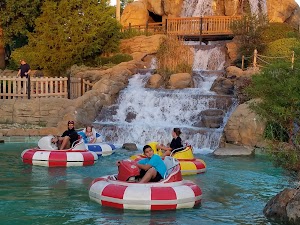 Mountasia Family Fun Center - photo 1