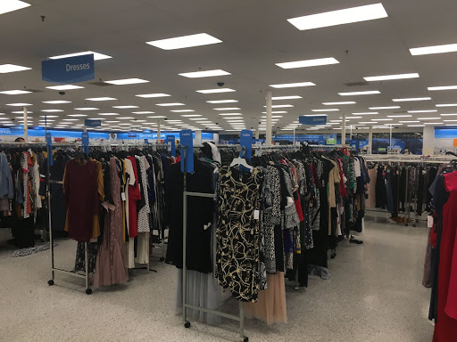 Clothing Store «Ross Dress for Less», reviews and photos, 2660 N Josey Ln, Carrollton, TX 75007, USA