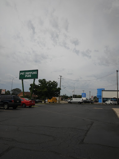 Pet Supply Store «Pet Supplies Plus», reviews and photos, 15060 Eureka Rd, Southgate, MI 48195, USA