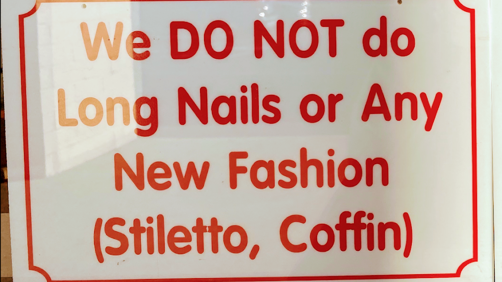 Top Nails 27576