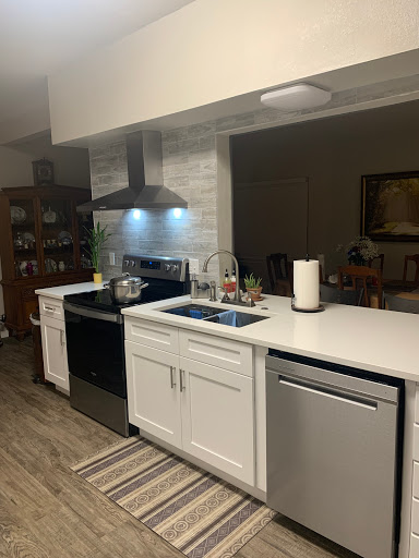 Cabinet Store «AMAZING CABINET STORE», reviews and photos, 6220 S Orange Blossom Trail #609, Orlando, FL 32809, USA