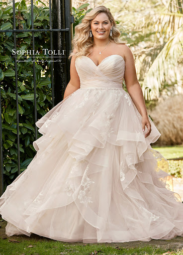 Bridal Shop «Melange Bridal», reviews and photos, 3301 Steck Ave #105, Austin, TX 78757, USA
