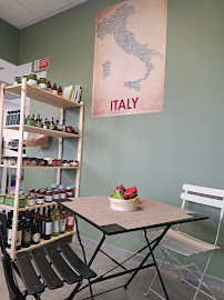 Atmosphère du Restaurant italien Il Tramezzino - fast casual café à Albi - n°3