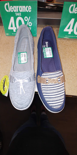 Shoe Store «DSW Designer Shoe Warehouse», reviews and photos, 2100 N Rainbow Blvd, Las Vegas, NV 89108, USA