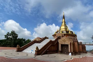 Wat Tham Pha Daeng Pha Nimit image