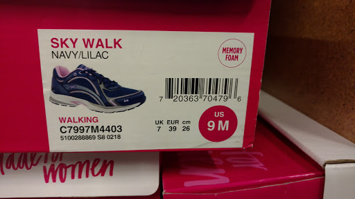 Shoe Store «DSW Designer Shoe Warehouse», reviews and photos, 1885 County Rd D E, Maplewood, MN 55109, USA