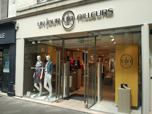 Magasin de vêtements pour femmes Un Jour Ailleurs Poitiers Poitiers