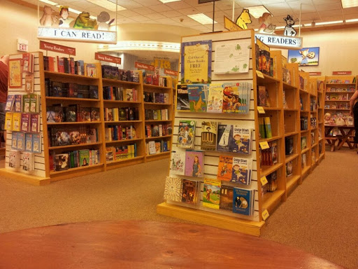 Book Store «Barnes & Noble», reviews and photos, 960 S Colorado Blvd, Glendale, CO 80246, USA