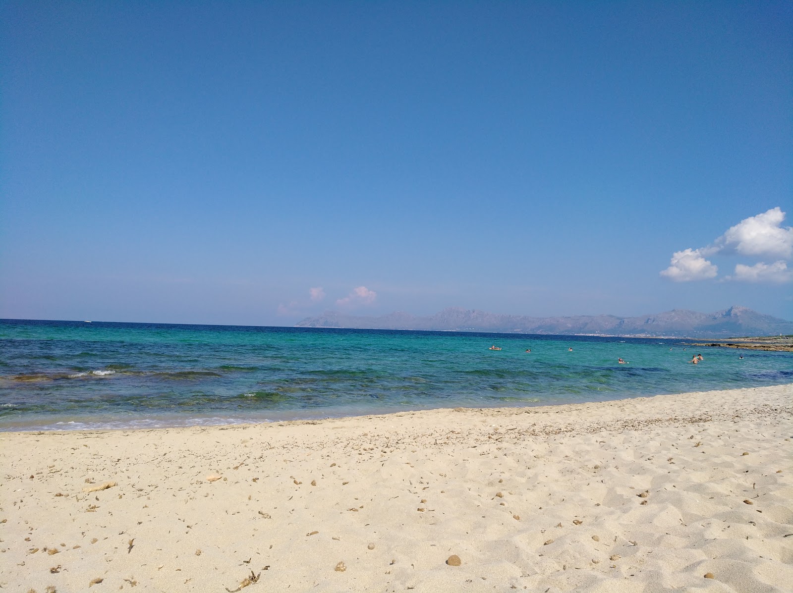 Fotografie cu Playa Na Patana amplasat într-o zonă naturală