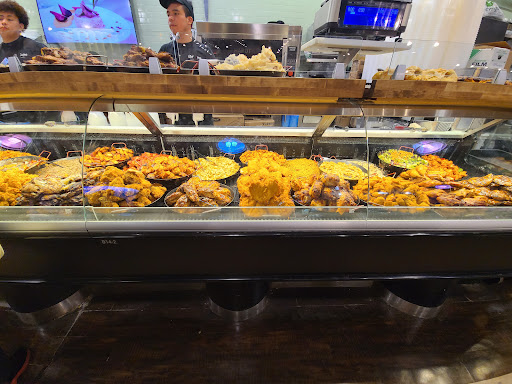 Kosher Grocery Store «Evergreen Kosher Market», reviews and photos, 59 NY-59, Monsey, NY 10952, USA