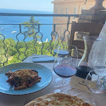 Photo n°2 de l'avis de Christine. fait le 10/08/2022 à 08:40 sur le  La cisterna del moro à Taormina