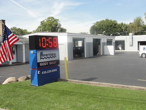 Auto Body Shop «RIVERVIEW BODY SHOP INC», reviews and photos, 611 S Broadway, Aurora, IL 60505, USA