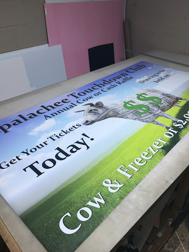 Sign Shop «Hue Graphics & Apparel, LLC», reviews and photos, 1365 4 Th Ave, Auburn, GA 30011, USA