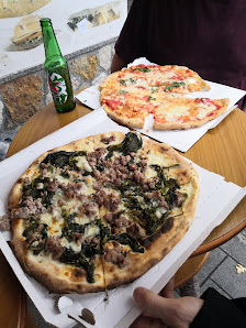 Pizzeria Antonio Caputo Via Pietro Nenni, 35, 80021 Afragola NA, Italia
