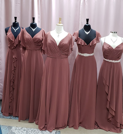 Consignment Shop «The White Pear Formal Consignment Boutique», reviews and photos, 1128 W Market St, Pottsville, PA 17901, USA