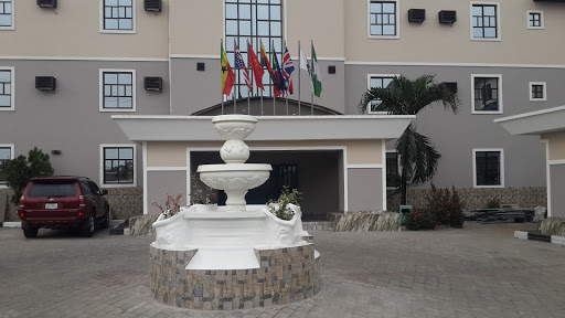 GrandVenice Hotel and Suites Ltd, Port Harcourt, Plot 19, Igwe Family Layout, By, Mini Ezekwu St, Port Harcourt, Nigeria, Italian Restaurant, state Rivers