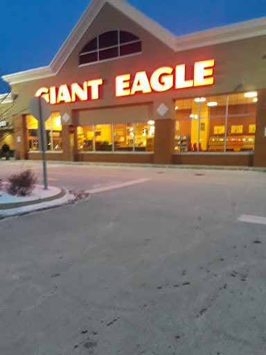Supermarket «Giant Eagle Supermarket», reviews and photos, 870 N Court St, Medina, OH 44256, USA