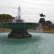 Washington Monument Fountain