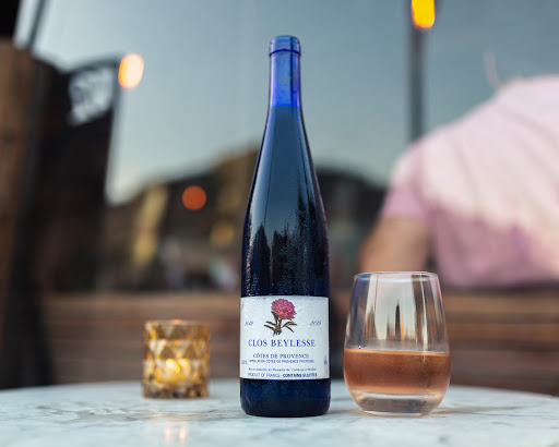 Wine Bar «Venice Beach Wines», reviews and photos, 529 Rose Ave, Venice, CA 90291, USA