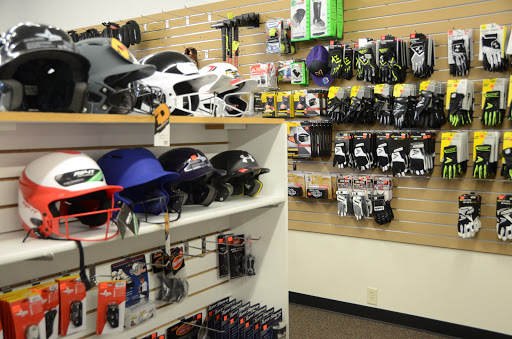 Sporting Goods Store «Chippewa Valley Sporting Goods», reviews and photos, 1315 S Hastings Way, Eau Claire, WI 54701, USA