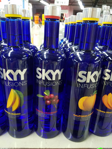 Liquor Store «24 Liquors - Hallandale Beach Liquor Store», reviews and photos, 3101 Hallandale Beach Blvd #100, Hallandale Beach, FL 33009, USA