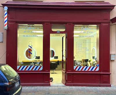 coiffeur de la gare à Villefranche-sur-Saône