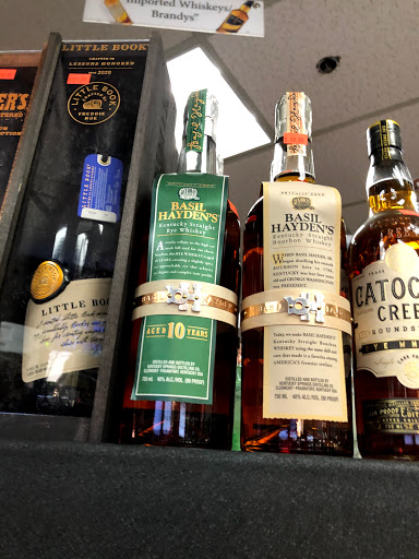 Liquor Store «Liquor Vault», reviews and photos, 9301 E Shea Blvd # 133, Scottsdale, AZ 85260, USA