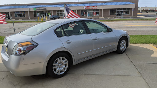 Car Dealer «Express Auto Of Benton Harbor», reviews and photos, 1620 Mall Dr, Benton Harbor, MI 49022, USA