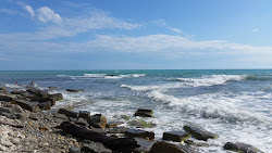 Photo de Beach Divnomorskoe III situé dans une zone naturelle