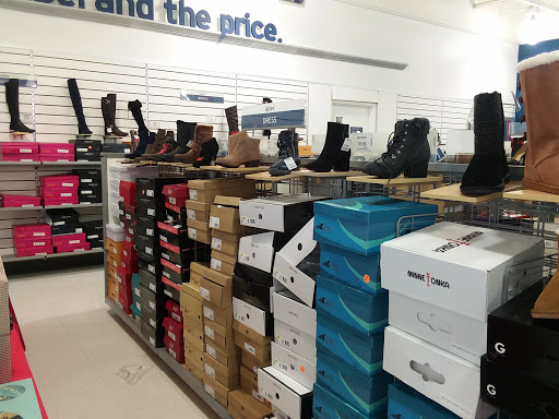 Shopping Mall «Southern Plaza Shopping Center», reviews and photos, 4200 S East St, Indianapolis, IN 46227, USA