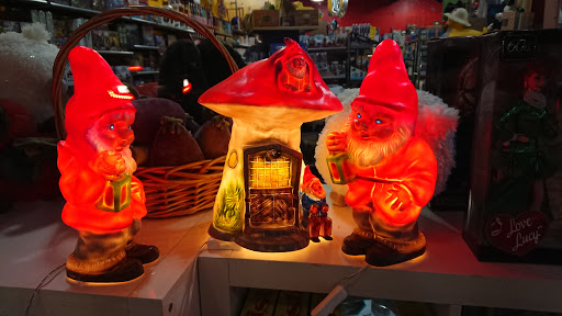 Balloon Store «The Red Balloon Company», reviews and photos, 417 15th Ave E, Seattle, WA 98112, USA