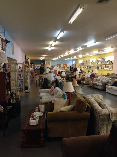 Thrift Store «Lehigh Acres Kiwanis Thrift Store», reviews and photos, 15 Homestead Rd S, Lehigh Acres, FL 33936, USA